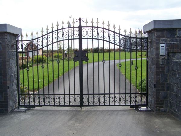 Home, Gate